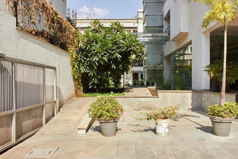 Purple Lotus Aparthotel Bangalore Exterior photo